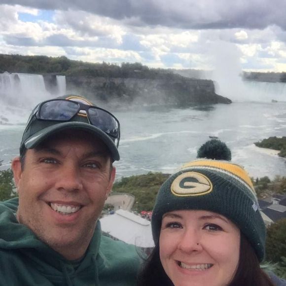 Meet your Posher, Rachel - Picture 1 of 1